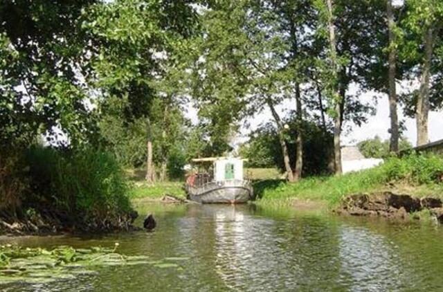 Rusnėje pakvipo savivale