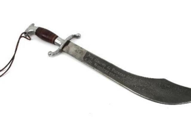 Šilutėje vyras švaistėsi mačete