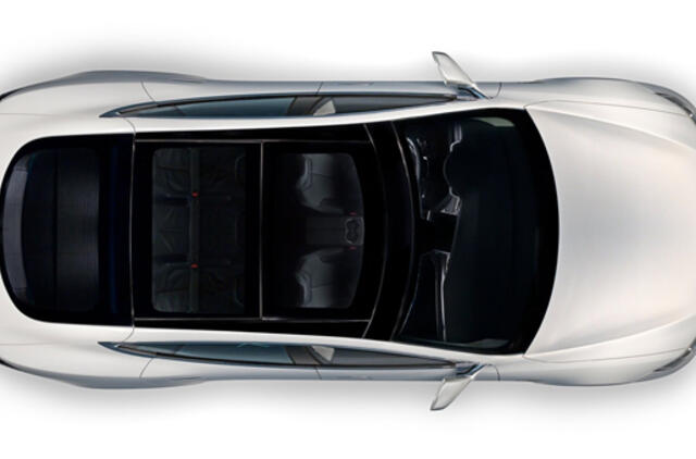 "Tesla" ir "Panasonic" statys bendrą baterijų gamyklą