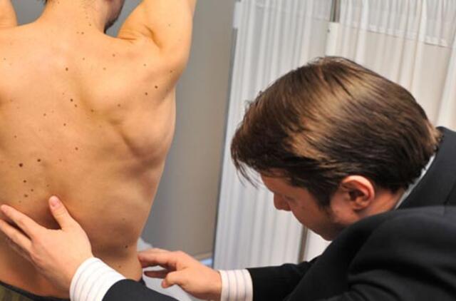Dermatologai: "Piktnaudžiavimas saule ir soliariumu gali būti pražūtingas"