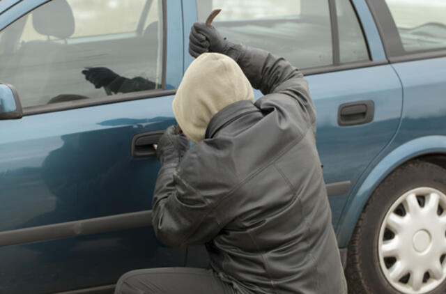 Klaipėdoje suaktyvėjo automobilių detalių vagys