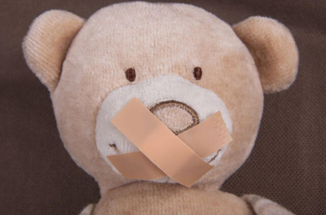 Ministerija siūlo teistiems už seksualinius nusikaltimus prieš vaikus uždrausti su jais dirbti