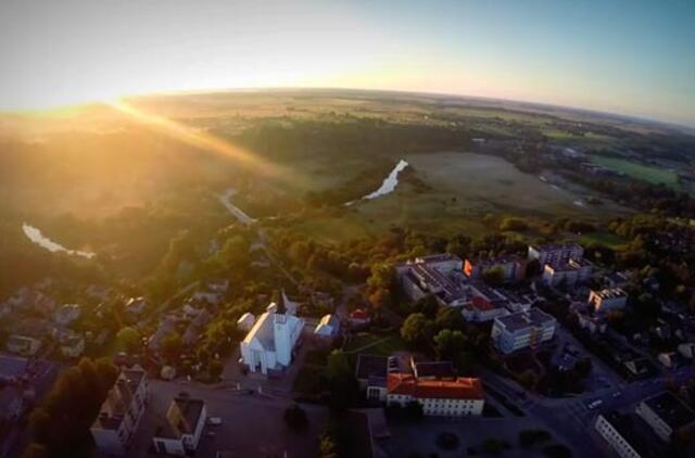 Nufilmavo Gargždus iš paukščio skrydžio