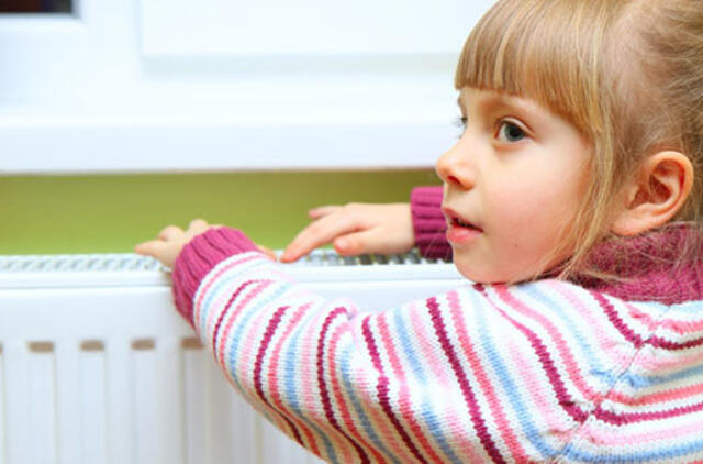 Šildymas standartiniame bute galėtų brangti 40–80 litų?