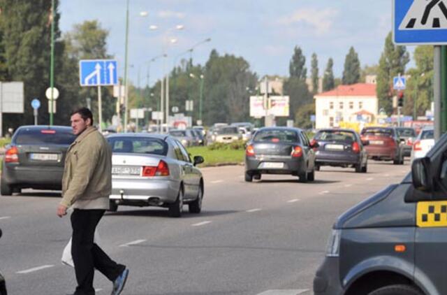 Šilutės plente gali nelikti pėsčiųjų perėjų