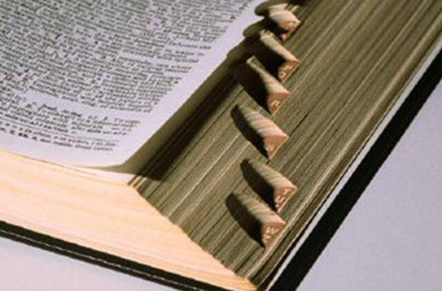 Šimtmetį kurtas viduramžių Lotynų kalbos žodynas pagaliau baigtas