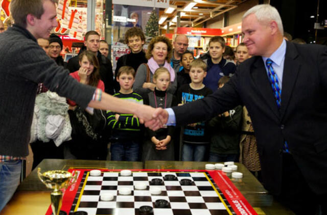 Klaipėdos meras meta iššūkį moksleiviams