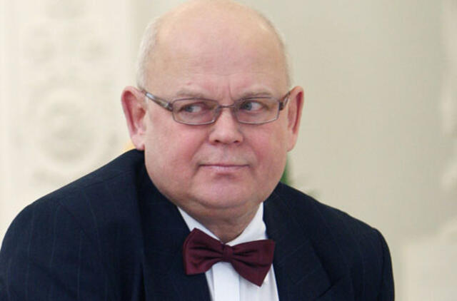 Kultūros ministerijos Garbės ženklas įteiktas prof. Algirdui Vizgirdai