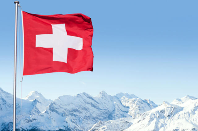 Šveicarija: planuojamas referendumas dėl imigracijos pakenks santykiams su ES