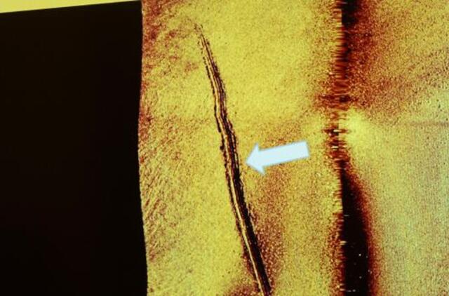 Švedija paviešino sonarinę nuotrauką, patvirtinančią užsienio povandeninio laivo buvimą jos šalies vandenyse