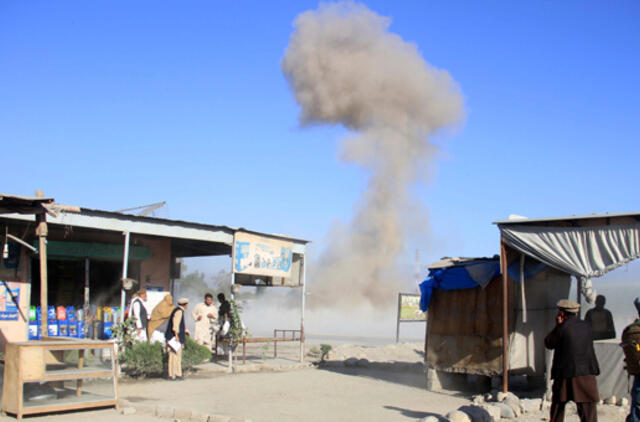 Afganistane per surengtas atakas žuvo mažiausiai 10 pareigūnų