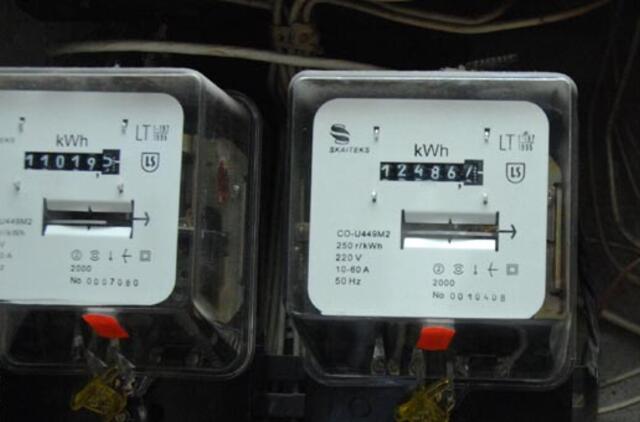 Elektros kaina turėtų sumažėti 1 centu