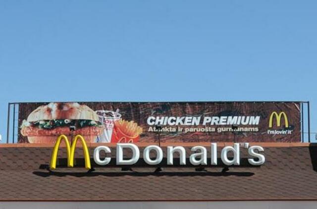 Maskvoje vėl veikia garsiausias "McDonald's" restoranas