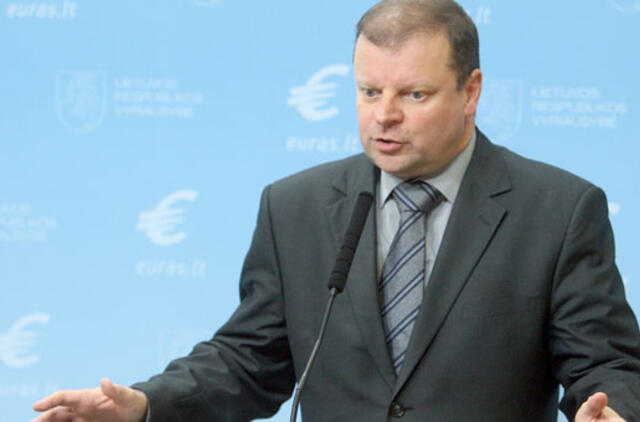 Piniginės baudos atgraso ne visus pažeidėjus, sako balų sistemą remiantis vidaus reikalų ministras