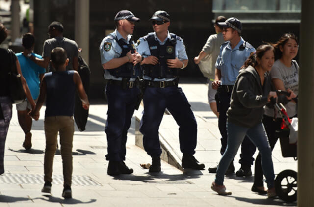 Australijoje antiteroristinės policijos pareigūnai sulaikė du vyrus