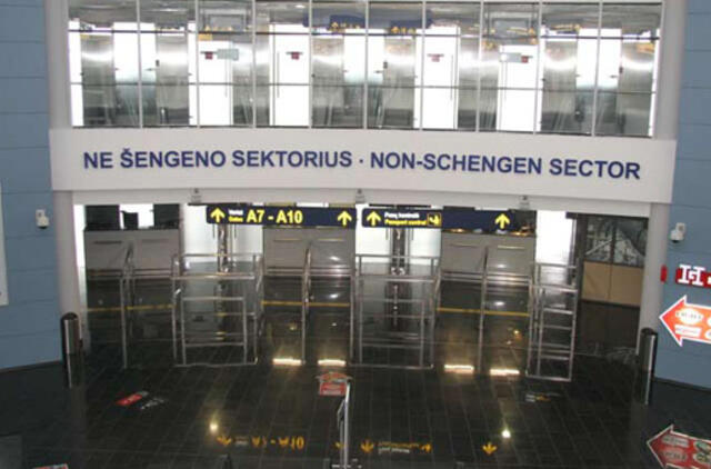 Iš Vilniaus oro uosto - į areštinę