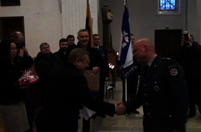 Klaipėdos policininkams įteiktos "Angelo sargo kalėdinės dovanos"