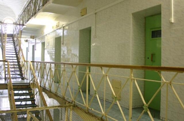 Lietuvoje iki gyvos galvos kali 116 žmonių