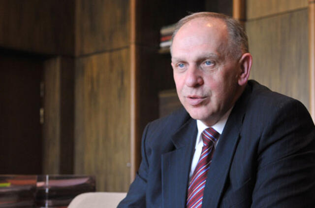 Naujasis ambasadorius tikisi, kad neteks aiškintis Vladimirui Putinui dėl Prezidentės žodžių