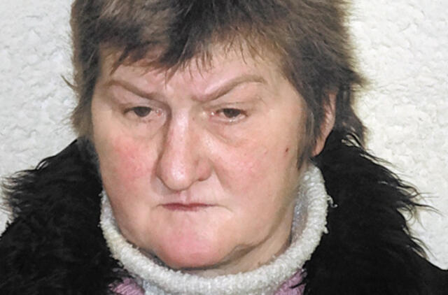 Nepilnametė neatsilaikė motinos terorui