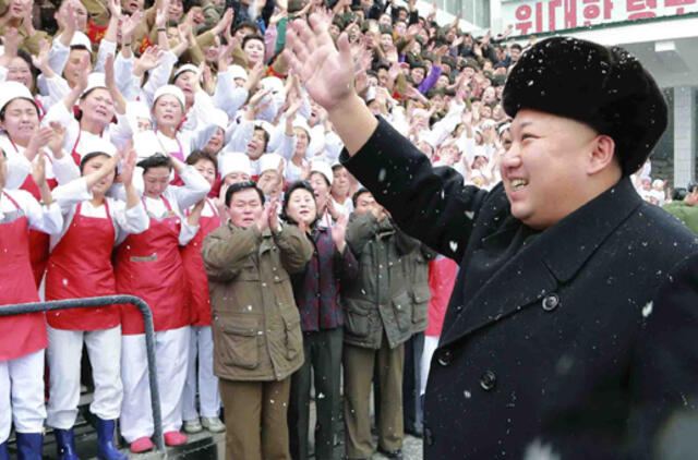 Rusija pakvietė vizito Šiaurės Korėjos lyderį