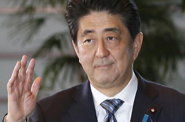 Šinzo Abė perrinktas Japonijos premjeru