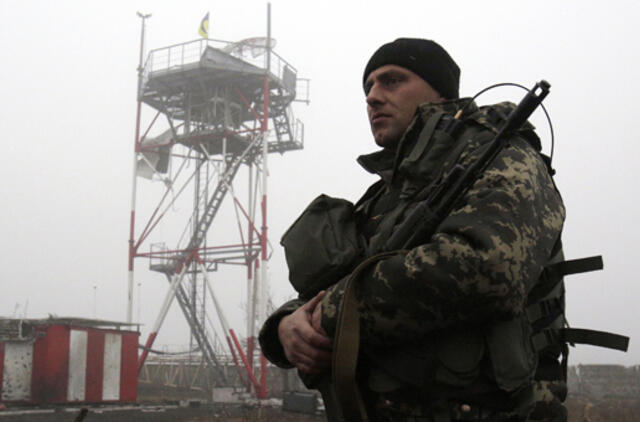 Ukrainos rytuose per antiteroristinę operaciją jau žuvo 917 kariškių