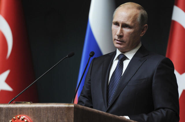 Vladimiras Putinas: mūsų niekas neįbaugins