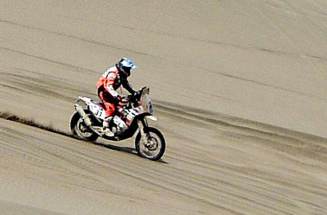 Aštuntajame Dakaro ralio etape - Portugalijos motociklininko pergalė ir lyderio nesėkmė