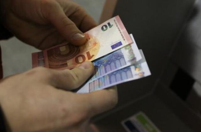 CNN parodė, kur Lietuvoje išleisti eurus