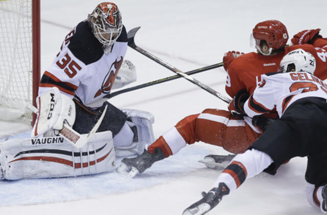 "Devils" su Dainiumi Zubrumi pralaimėjo "Red Wings" ekipai