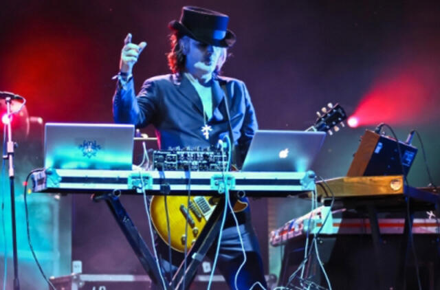 Filmo "Matrica" kompozitorius: "Aš įpučiu gyvybę sustingusiems veidams"