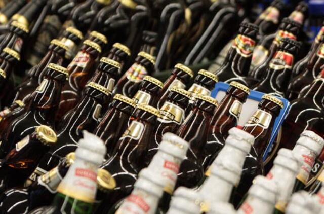 Įžūliai pagrobė visą dėžę alaus