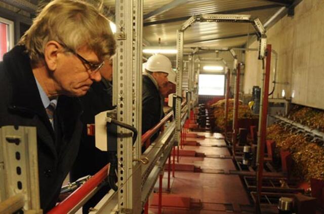 Pakrikštijo naujuosius katilus