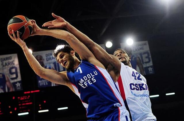 "Real" ir CSKA klubai Eurolygos "Top-16" etape šventė trečiąsias pergales