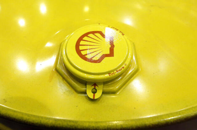 "Royal Dutch Shell" leista iš JAV eksportuoti lengvąjį kurą