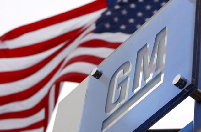 "General Motors" ketvirtiniam pelnui pranokus prognozes, įmonės akcijos brangsta