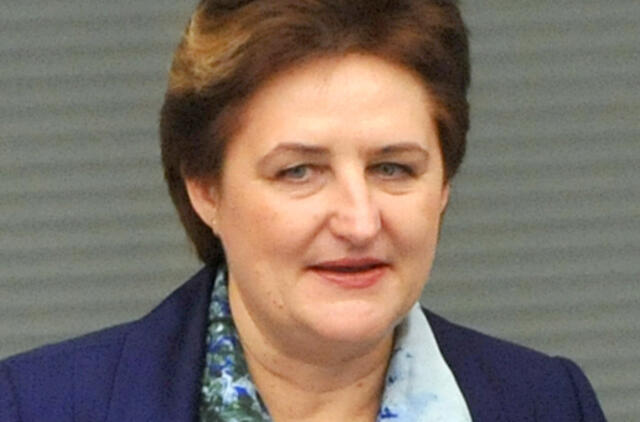Seimo pirmininkė daug vilčių į Ukrainos taikos derybas nededa