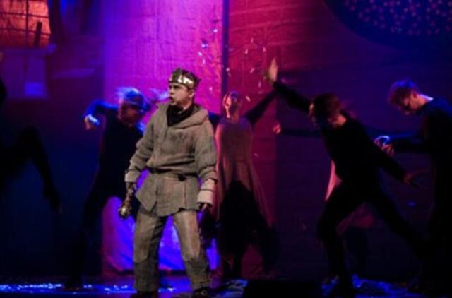 Žiūrovų pageidavimu į Klaipėdą sugrįžta "Paryžiaus katedra"