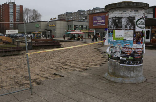 Aikštę sutvarkys iki rugsėjo