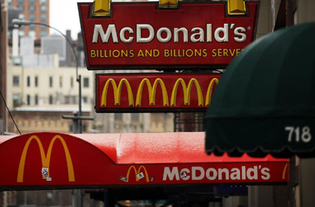 "McDonald's" darbuotojų nudegimai privertė pradėti tyrimą