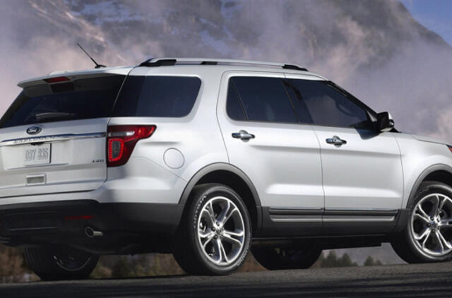 Šiaurės Amerikoje "Ford" atšaukia per 220 tūkst. savo automobilių