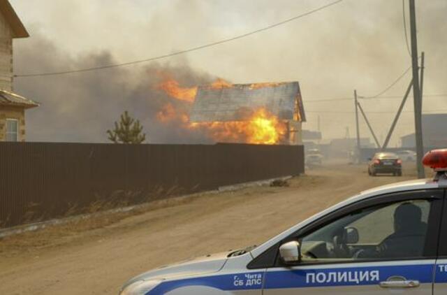 Rusija: per gaisrus Sibiro pietuose žuvo 34 žmonės