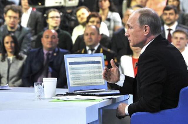 Vladimiras Putinas: Rusijai nebaisios jokios grėsmės