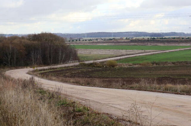 Įklampino kelio rekonstrukciją