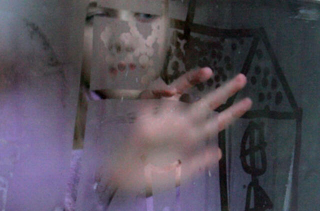 Ir Londonas vaiko lietuvei neatiduoda