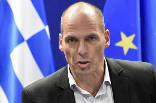 Janis Varufakis: Graikiją nuo finansų krizės skiria vos kelios savaitės