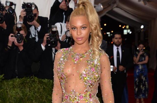 Niujorke surengtas 2015 metų "Met Gala" pokylis