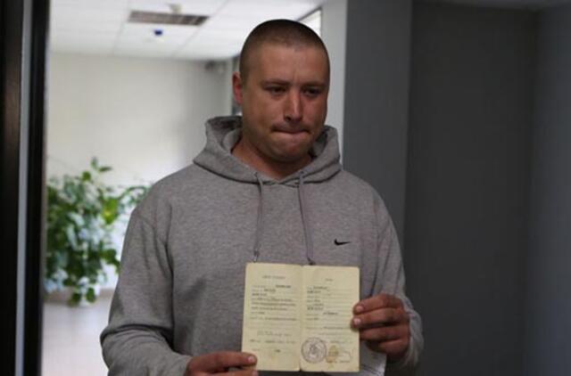 "Užsieniečiui" leido bandyti legalizuotis