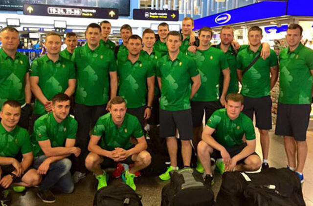 Į Pietų Korėją - būrys dragūniečių